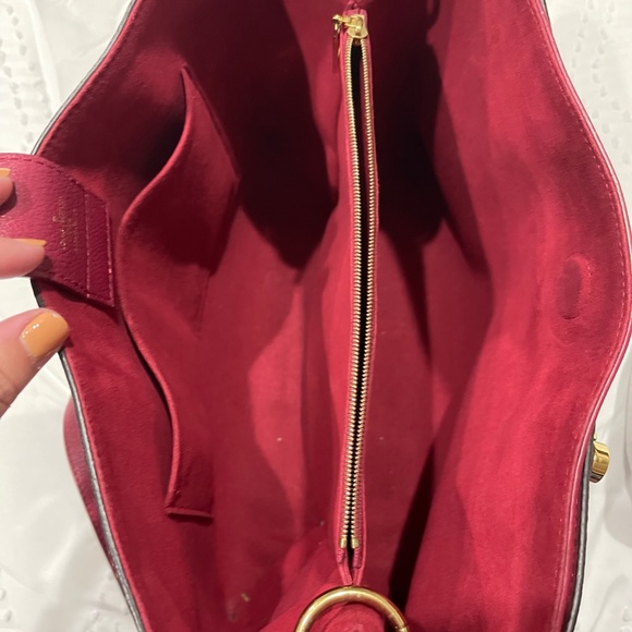 Louis Vuitton Riverside - Picture 4 of 7